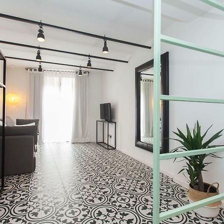 Short Stay Group Liceu Serviced Apartments Barcelona Exterior photo