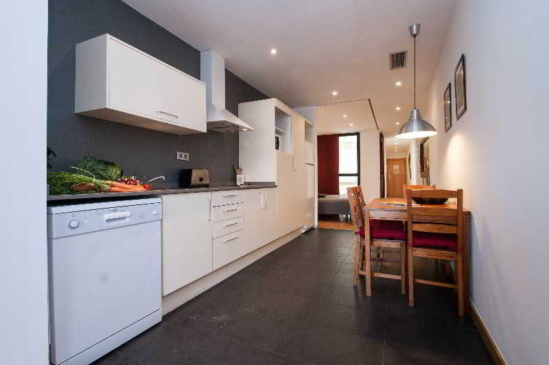Short Stay Group Liceu Serviced Apartments Barcelona Exterior photo