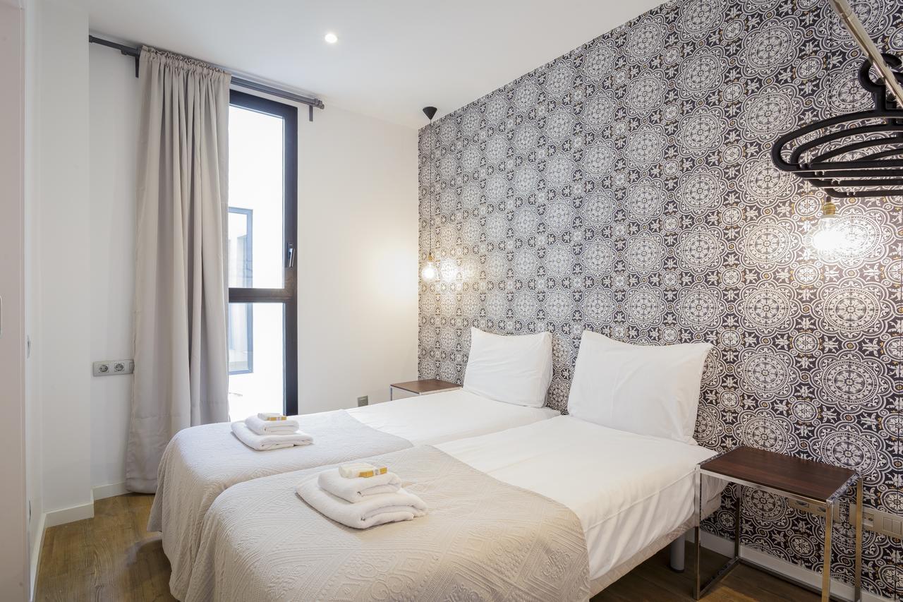 Short Stay Group Liceu Serviced Apartments Barcelona Exterior photo