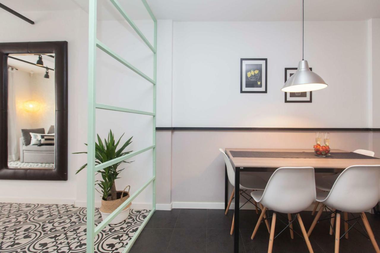 Short Stay Group Liceu Serviced Apartments Barcelona Exterior photo