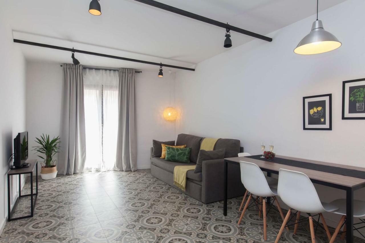 Short Stay Group Liceu Serviced Apartments Barcelona Exterior photo