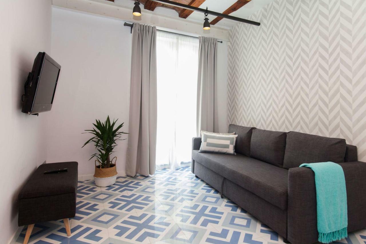 Short Stay Group Liceu Serviced Apartments Barcelona Exterior photo